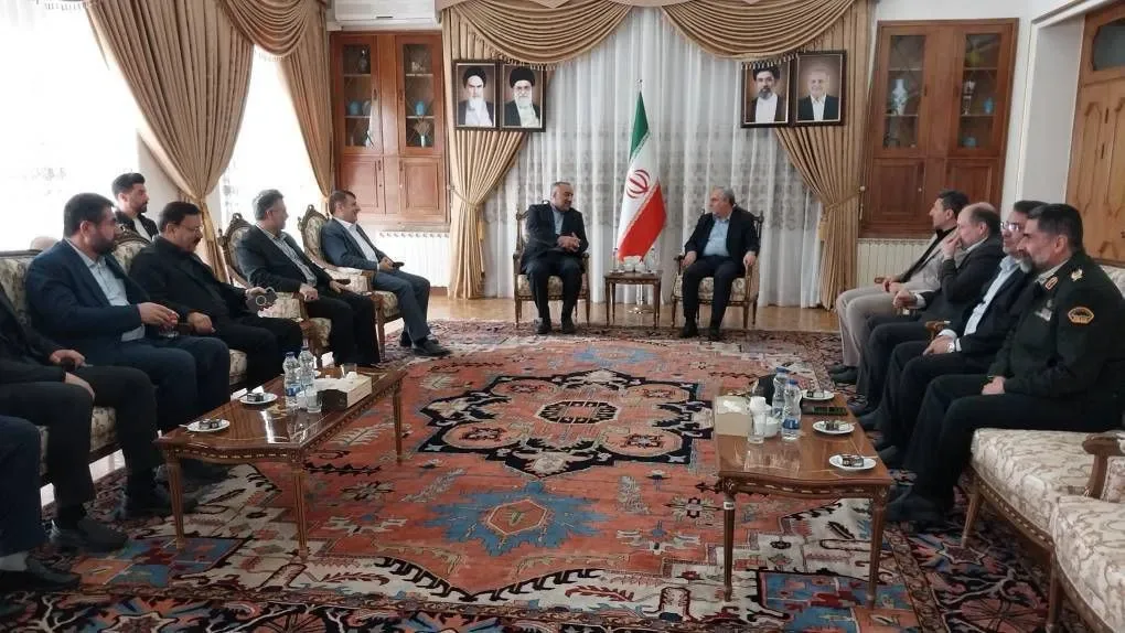 رئیس سازمان زندانها و استاندار آذربایجان شرقی دیدار کردند/ تاکید بر پروژه انتقال زندان تبریز به خارج از محیط شهری