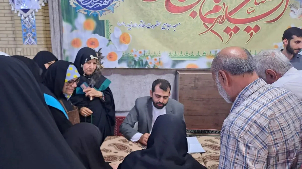 پیگیری وضعیت آلودگی هوای زرقان در دیدار نجابت با رئیس سازمان حفاظت محیط‌زیست