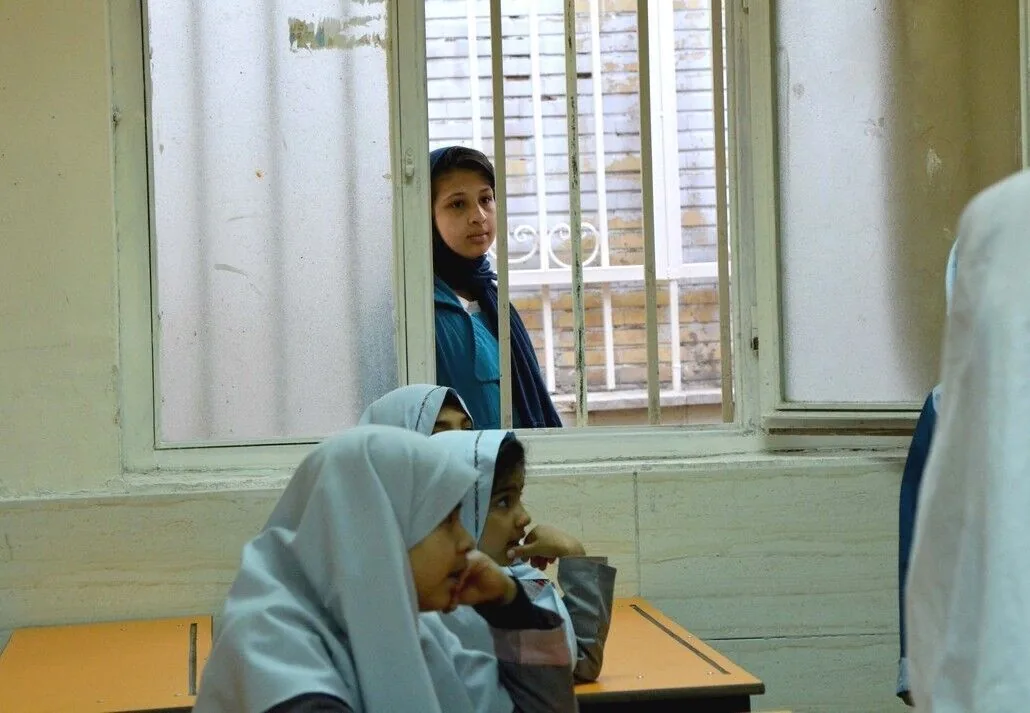 شناسایی ۲ هزار و ۶ دانشآموز بازمانده از تحصیل در میناب؛ ۵۷ نفر به چرخه آموزش بازگشتند