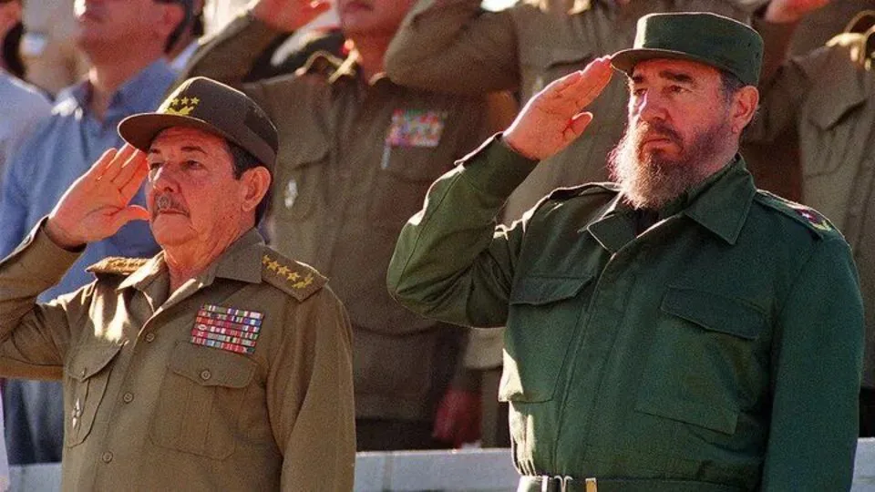قاضی آمریکایی حکم بازداشت رائول کاسترو را صادر کرد