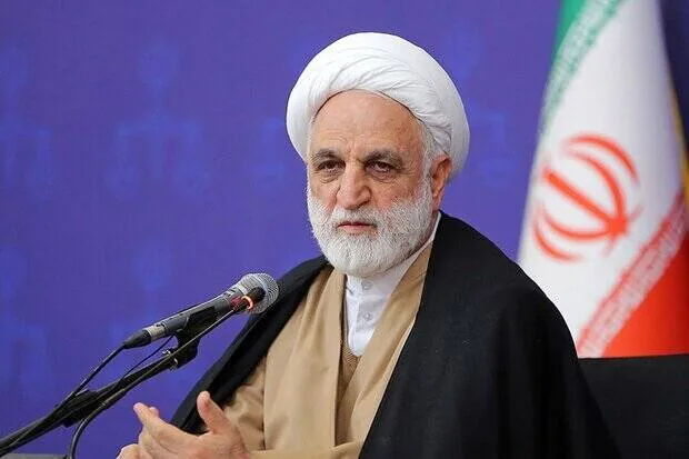 سردمداران آمریکایی مفهوم غیرت و حمیّت ایرانی را درک نکردهاند/ ایران میخ آخر را بر تابوت آمریکا در منطقه غرب آسیا خواهد زد