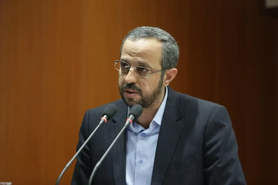 واکنش دستیار قالیباف به انتقاد سعید جلیلی از حکم زندان رسایی: آقای جلیلی! تقویم وحدت از روز گرفتاری دوستان آغاز نمیشود و در همان روز هم پایان نمییابد