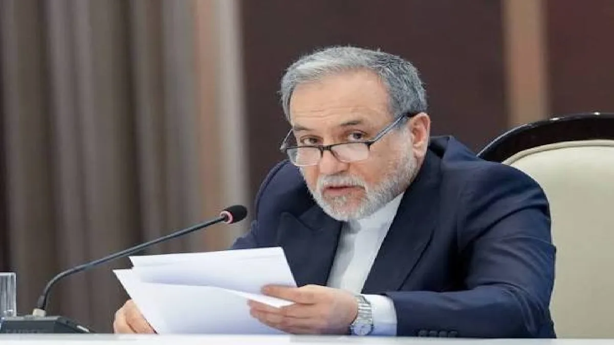 پیام اینستاگرامی عراقچی در پی دریافت نامهای از دانش آموز بازماندهی مدرسه میناب