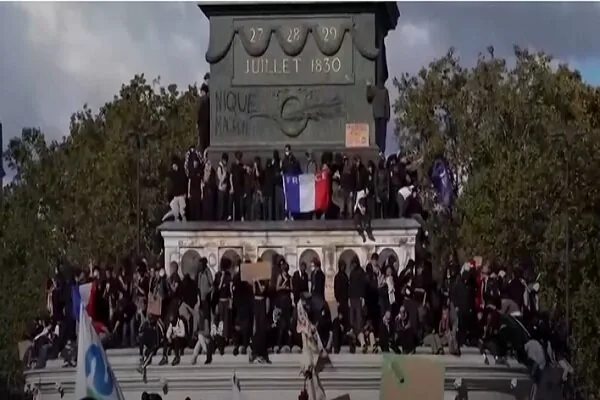 ۵۵۰ هزار نفر در تظاهرات امروز شرکت کردند