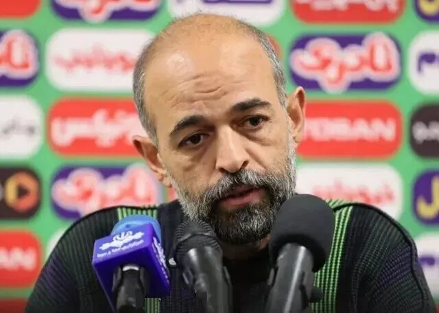 سرمربی تیم فوتبال سپاهان: از عملکرد تیمم راضی هستم