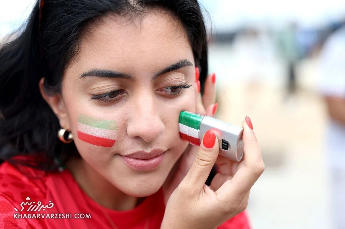 تصاویر گتیایمیجز از دختران طرفدار تیم ملی/ آرایش و گریم خاص در حمایت از ایران مقابل بلژیک +عکس