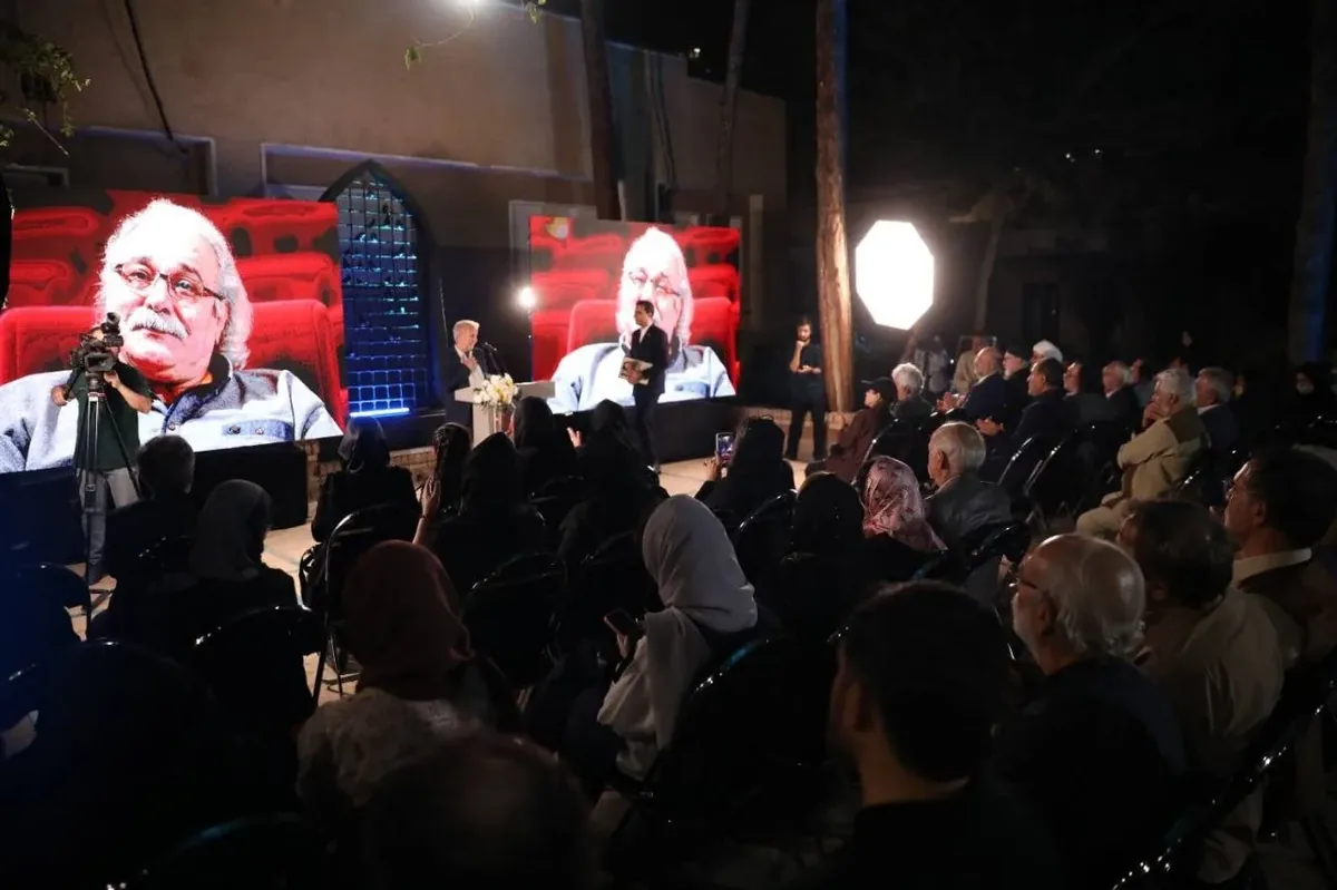 بزرگداشت محمد کاسبی در حوزه هنری برگزار شد/ «خوشغیرت»ی که زندگی کرد