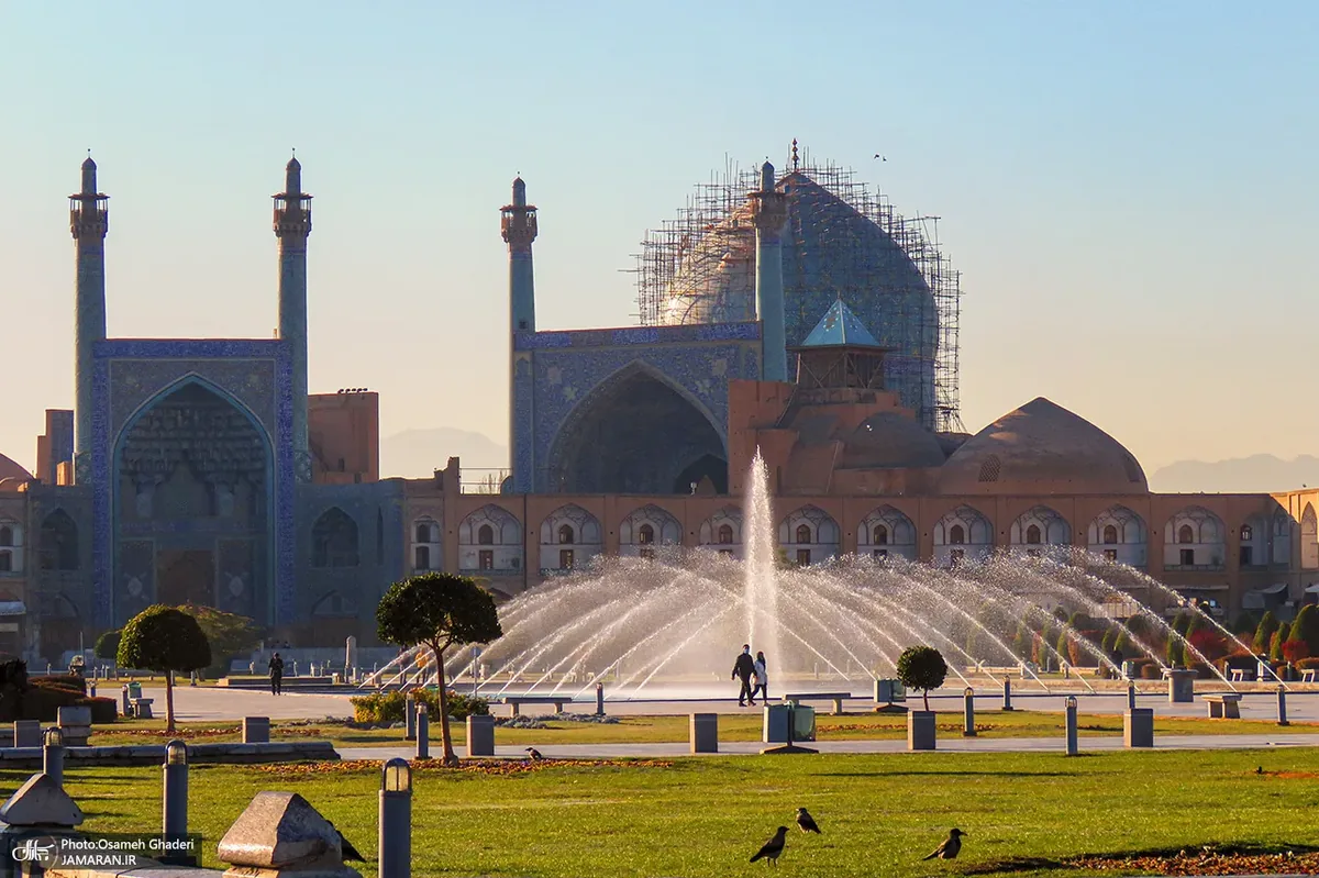 خطر نابودی ۷۰ بنای تاریخی اصفهان بر اثر احداث خط ۲ مترو