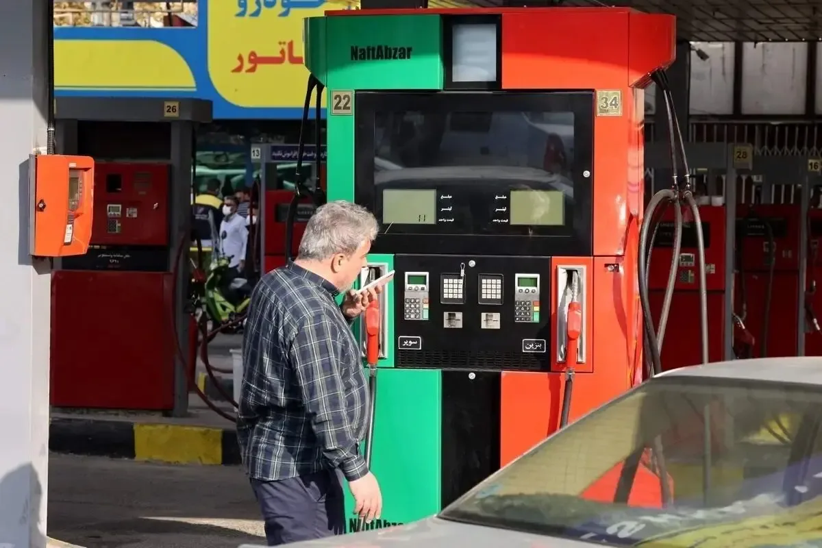 نرخ چهارم بنزین برای پرمصرفها کلید میخورد؟