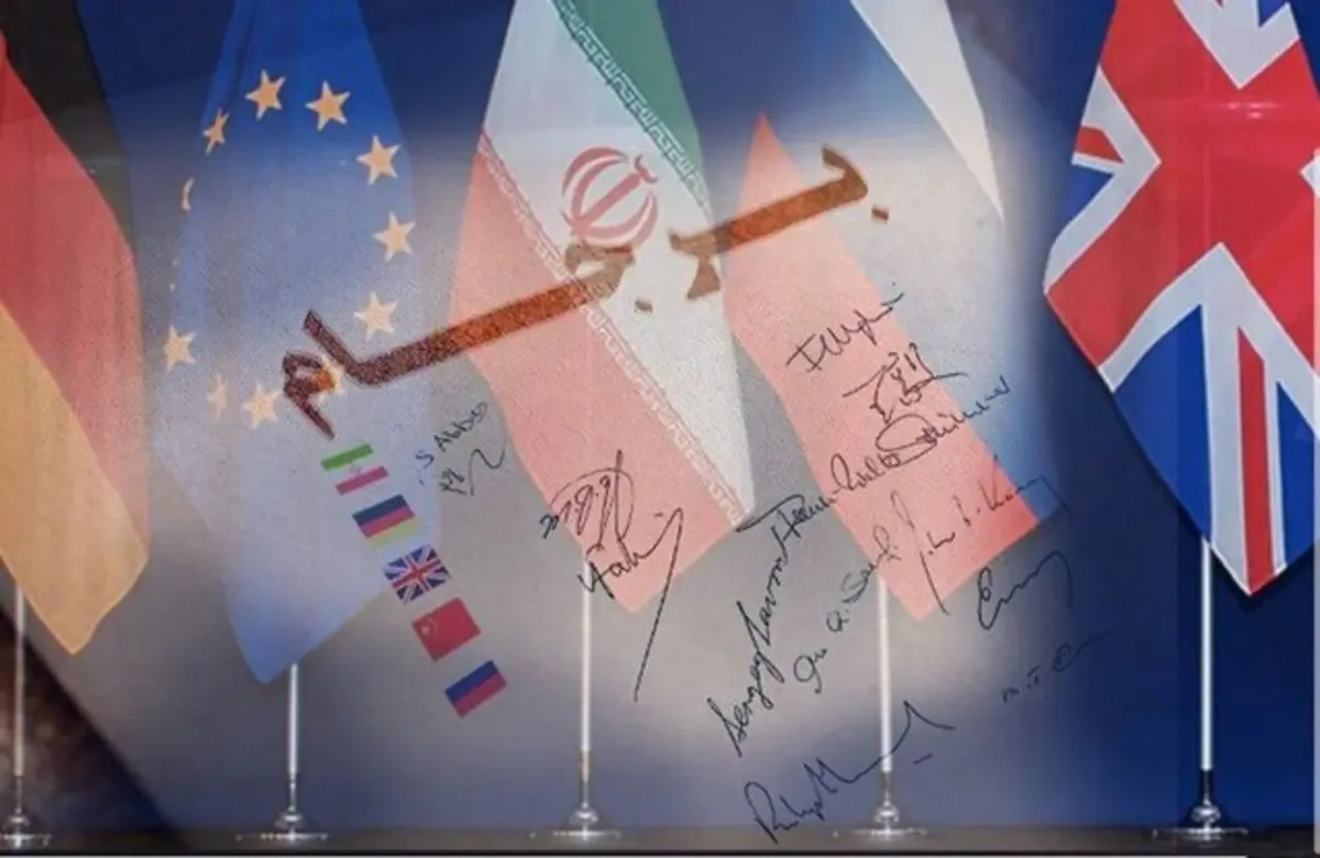 ویدئوی قدیمی از سخنان جنجالی ظریف درباره برجام، میثم مطیعی، حجاب و عربستان/ میگفتم این برجام را که برای پاک کردن یک جاهایی تان استفاده میکردید، بدانید که پس فردا باید بینیتان را پاک کنید
