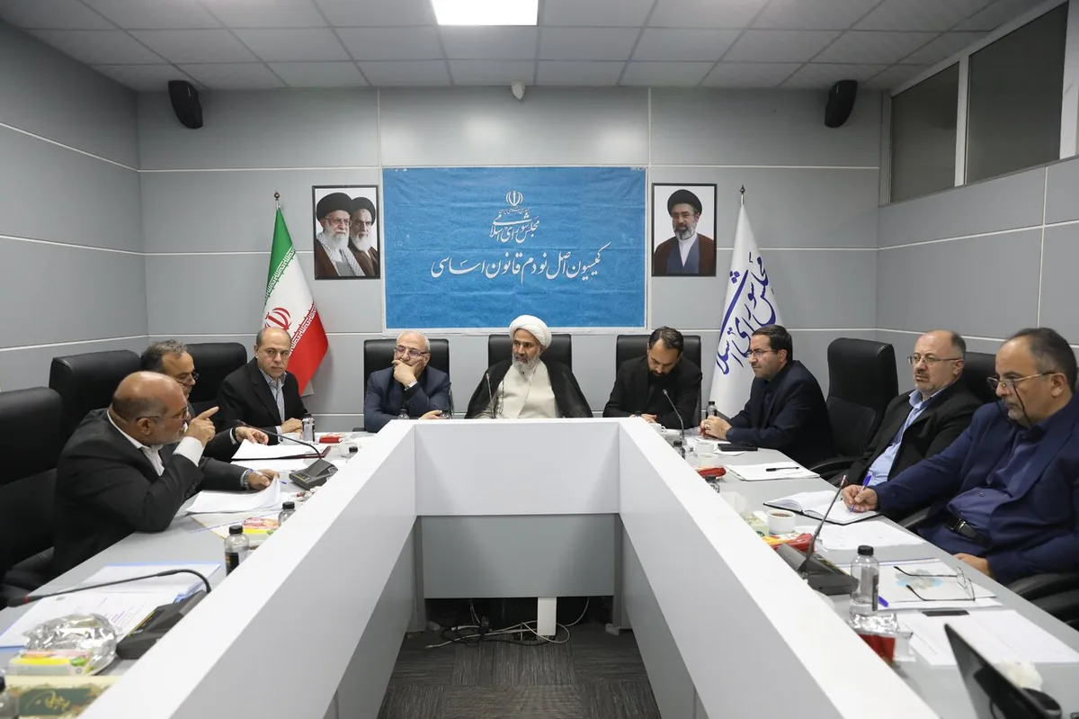 تعیین تکلیف اسناد و اراضی فاقد نقشههای شفاف دهه ۴۰ در فرآیند رفع تداخلات