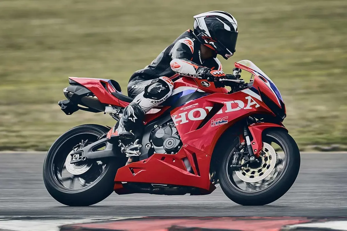 معرفی هوندا CBR600RR مدل ۲۰۲۷، بهروزرسانی با ارتقای فنی و آیرودینامیک
