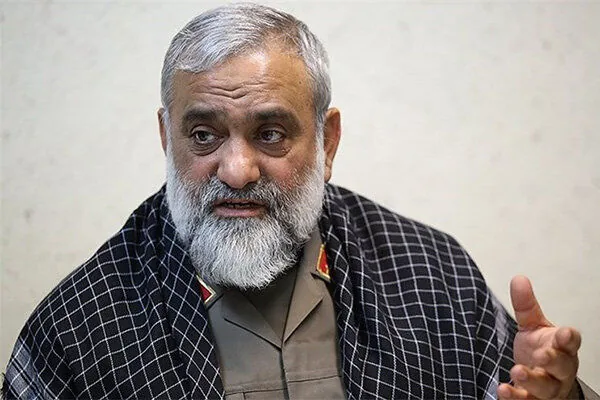 سردار نقدی: پدر موشکهای ایران آماده شلیک است