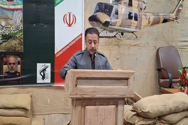 آیین رونمایی کتاب «ایستاده در حصار»؛ بازخوانی مقاومت رزمندگان اسلام در پاوه+تصاویر