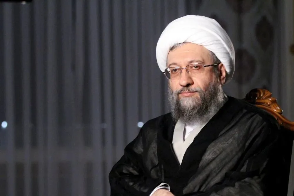 پیام تسلیت آیتالله آملی لاریجانی در پی درگذشت پدر سپهبد شهید موسوی