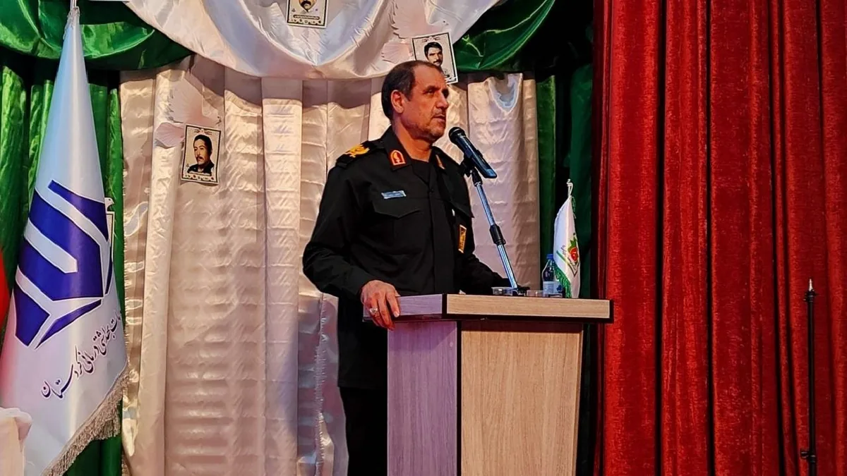 کادر درمان در میدان دیگری از نبرد برای نجات جان مردم میجنگند