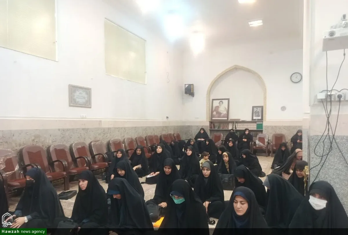 برگزاری نشست پژوهش عمومی در مدرسه علمیه فاطمیه خرم آباد