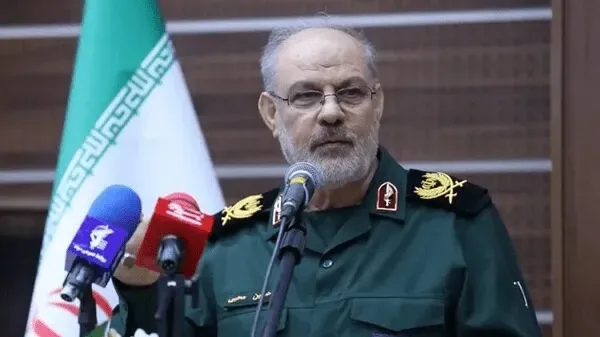 سخنگوی سپاه: برآوردهای ما نشان میدهد آمریکا قطعاً در شرایطی نیست که بخواهد درگیری جدیدی را آغاز کند/ اکثر پایگاههای آمریکایی غیر فعال شدهاند؛ همچنین واشنگتن پیش از آغاز جنگ، دستکم ۳۰ تا ۴۰ شناور در داخل خلیج فارس داشت، اما الان هیچ شناوری ندارد/ طبیعتاً هیچ کشوری همه سلاحهای خود را یکباره استفاده نمیکند/ سلاحی را که باید در موقعیت خاص استفاده شود، در شرایطی با حساسیت کمتر به کار نمیگیریم