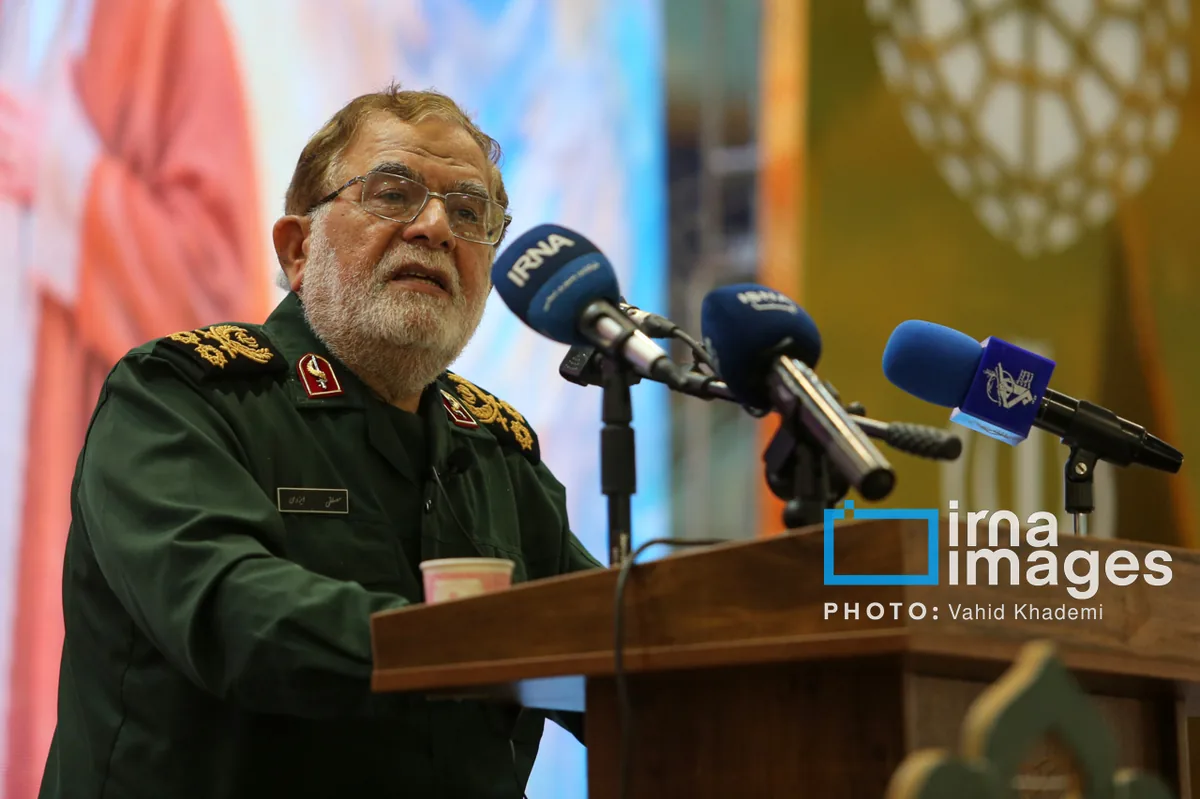 سرلشکر ایزدی: کنترل عملیاتی تنگه هرمز در اختیار نیروهای مسلح ایران است