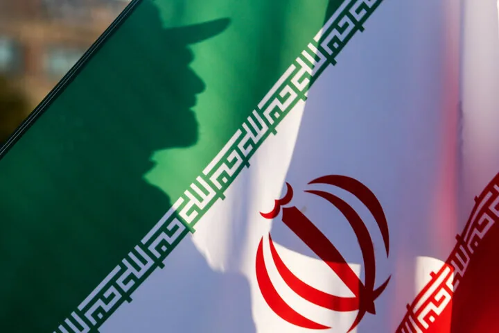 شکایت اضطراری در خصوص پرچم غیررسمی ایران در آمریکا! | دادگاه حکم فیفا را تایید کرد