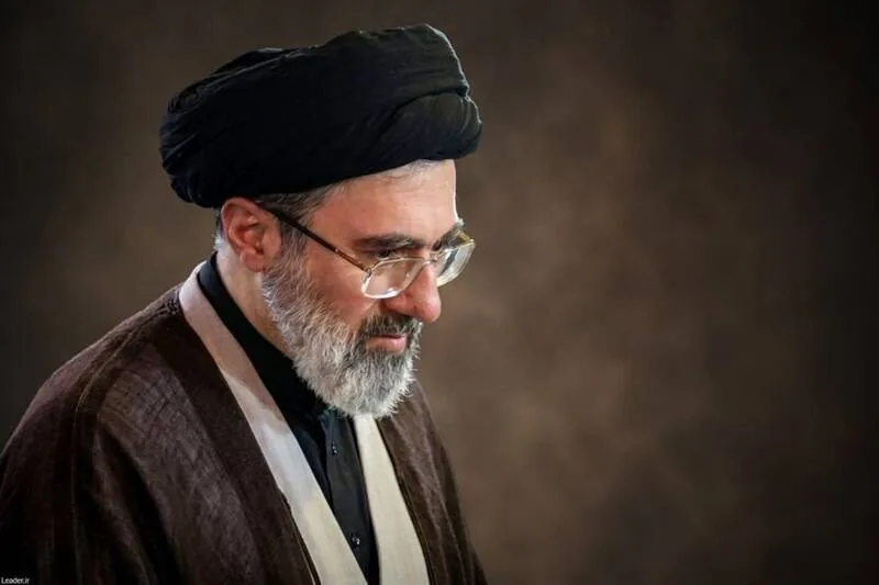 انتشار بخشی از درس خارج فقه رهبر انقلاب: شیطان را تحقیر کنید