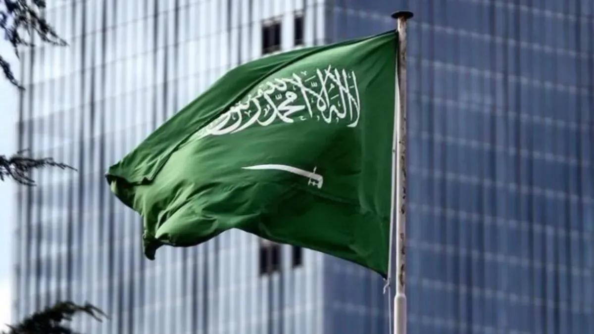 عربستان حمله به فرودگاه ریاض را تأیید کرد
