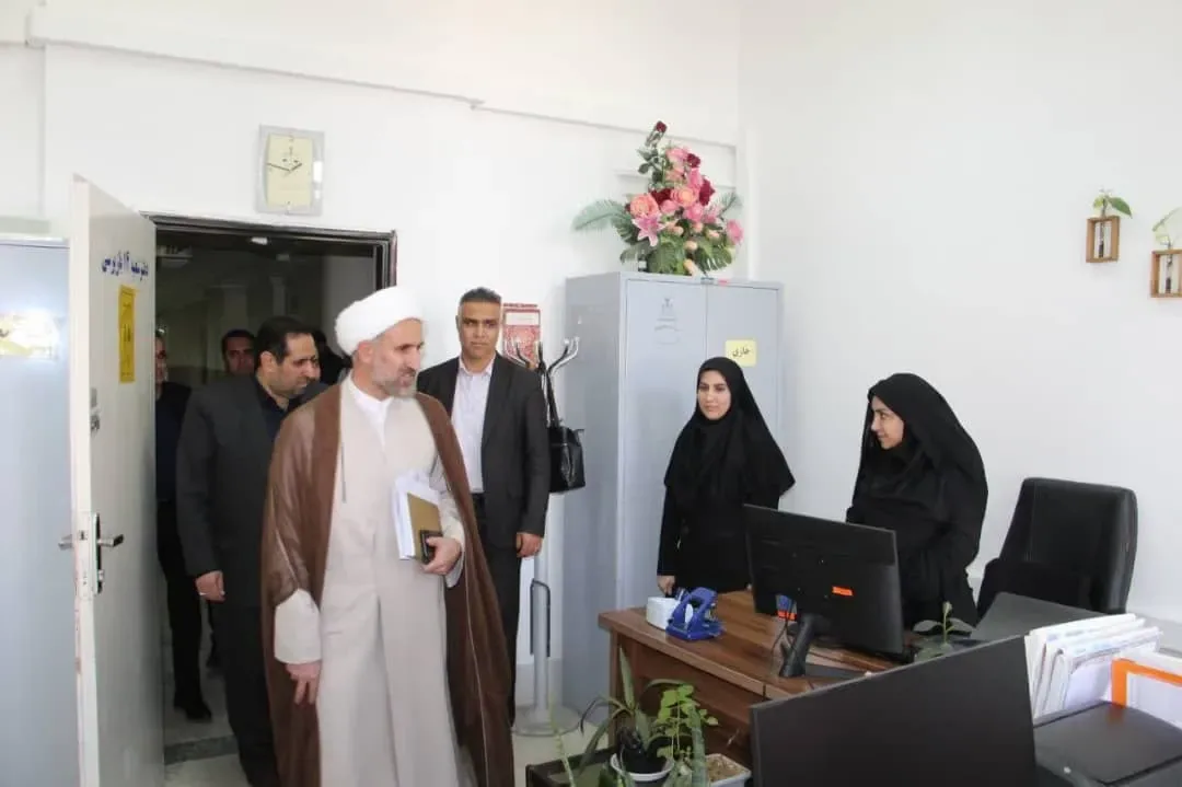 بازدید ۸ ساعته رئیس کل دادگستری کرمانشاه از دادسرای مرکز استان؛ از پایش عملکرد شعب تا بررسی چالشهای زیرساختی و نیروی انسانی