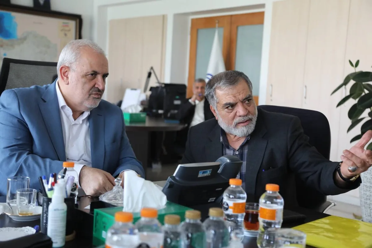 نشست ولایتمدار با وزیر نیرو؛ از تامین آب نیارک تا بررسی وضعیت چاههای غیرمجاز
