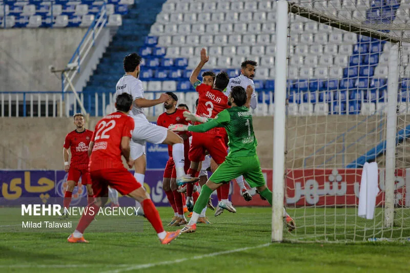 جلسه انضباطی ملوان و تراکتور برگزار شد؛ درخواست برد ۳ بر صفر