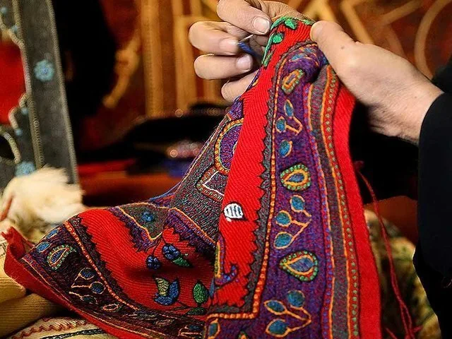 هنر منحصر به فرد زنان کرمانی که مغفول مانده؛ پته کرمان ناشناخته ماند