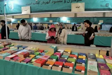 ۱۵ هزار و ۱۵۴ جلد کتاب در زنجان به‌ فروش رسید