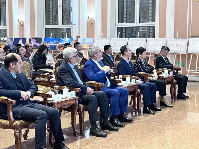 رحمانی‌فضلی: دوستی ایران و چین ریشه در پیوندهای تاریخی و تمدنی دو ملت دارد
