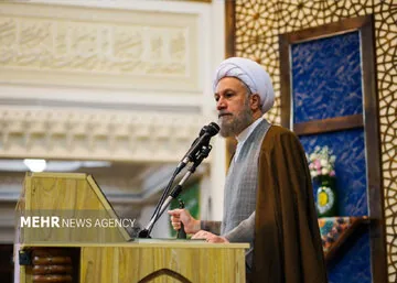 واکنش امام جمعه شیراز به انتخابات در آمریکا و اسرائیل: تغییر دولتها در کشورهای متخاصم ماهیت دشمنی را تغییر نمیدهد