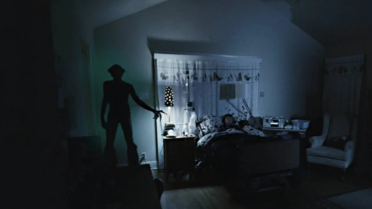 نقد فیلم Insidious out of the Further | قایم‌باشک با ارواح