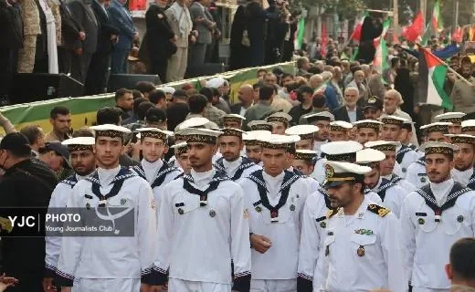 جلوه ای از رزمایش جان فدایان ایران در رشت+عکس