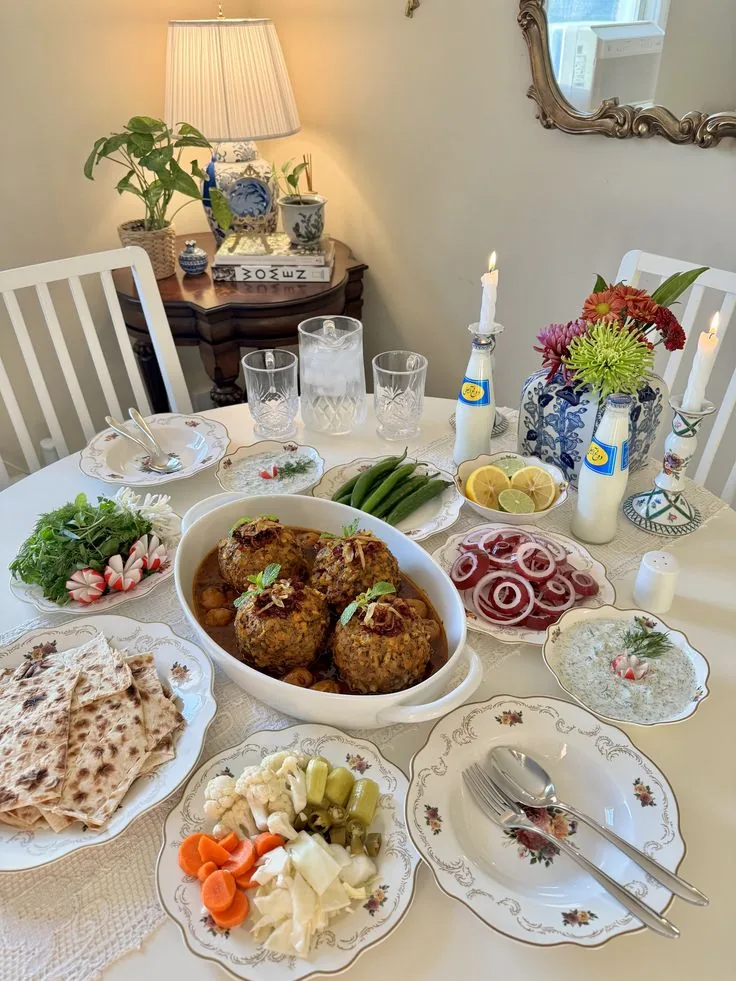 تزیین میز غذا ایرانی