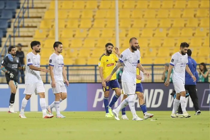 مومنی: