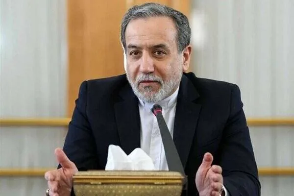 گزارش عراقچی از رایزنیهای منطقهای در جلسه هیئت دولت