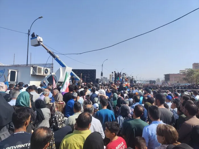 بزرگ‌ترین پل سگمنتال جنوب شرق کشور پس از ۱۱ سال افتتاح شد