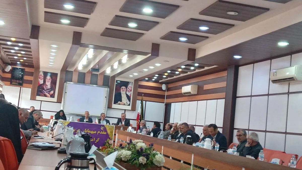 مرعشی: احزاب باید برای کشور برنامه داشته باشند و مدیر تربیت کنند