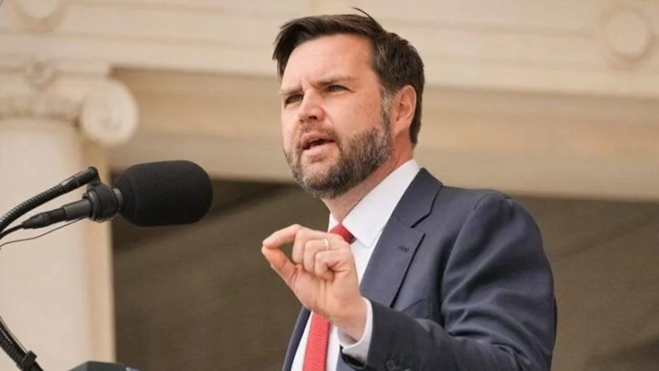 ونس: ترامپ اجازه وقوع جنگی بیپایان با ایران را نمیدهد