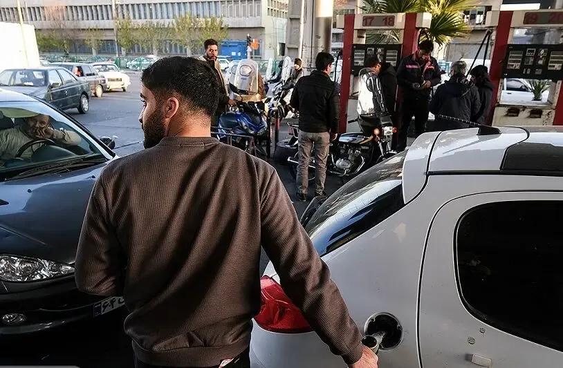 رمزگشایی از مصوبه بنزینی دولت؛ اختیار گرانی به چه کسانی واگذار شد؟