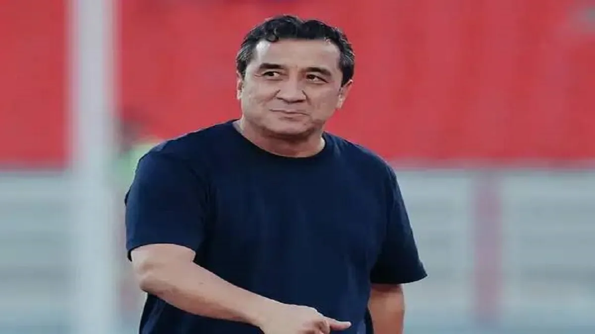 عزیزی: بعد از هفت ساعت به فرودگاه بغداد رسیدهایم/ نمیدانیم چگونه باید برای بازیکنان غذا تهیه کنیم + فیلم