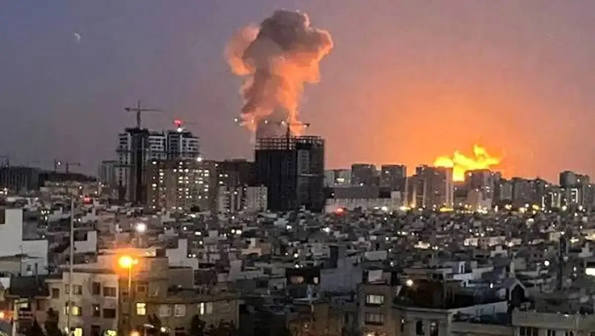 آمادهسازی همهجانبه آمریکا و اسرائیل برای حملات گسترده به ایران / رویترز: ترامپ دستور حمله قدرتمند به ایران را صادر کرد/ سنتکام: «جهنم در راه است»