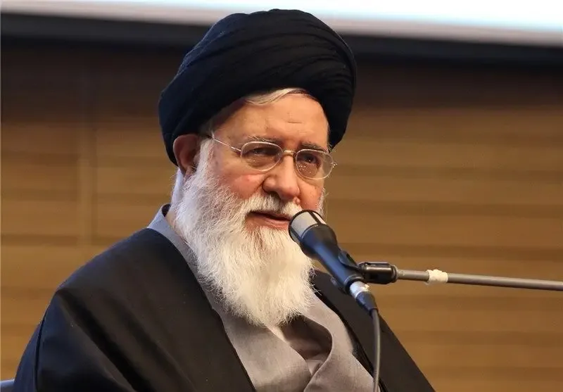 روزنامه جمهوری اسلامی: آقای علم الهدی، بیش از این برای خودتان و نظام دافعه نتراشید