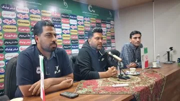 سرمربی چادرملو: برای بازی با استقلال برنامه داریم؛ بختیاری‌زاده به نشست خبری نرسید + فیلم