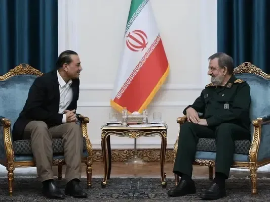 حاشیه تازه در سفر عاصم منیر به تهران / ماجرای دیدار با محسن رضایی صحت دارد؟