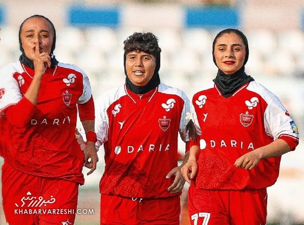 کریخوانی پرسپولیس برای استقلال: تهران قرمز است +عکس