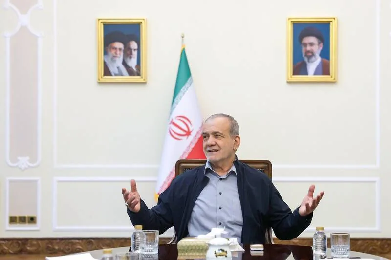دولت چهاردهم , مجلس دوازدهم , رئیس قوه قضائیه , حجت الاسلام و المسلمین غلامحسین محسنی اژه‌ای , مسعود پزشکیان | پزشکیان , محمدباقر قالیباف , 