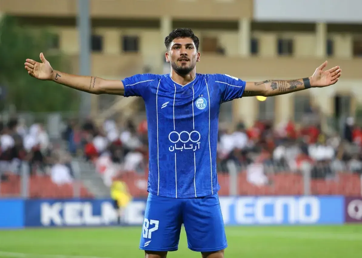 ترکیب منتخب هفته نهم لیگ برتر فوتبال در قرق استقلال و پرسپولیس